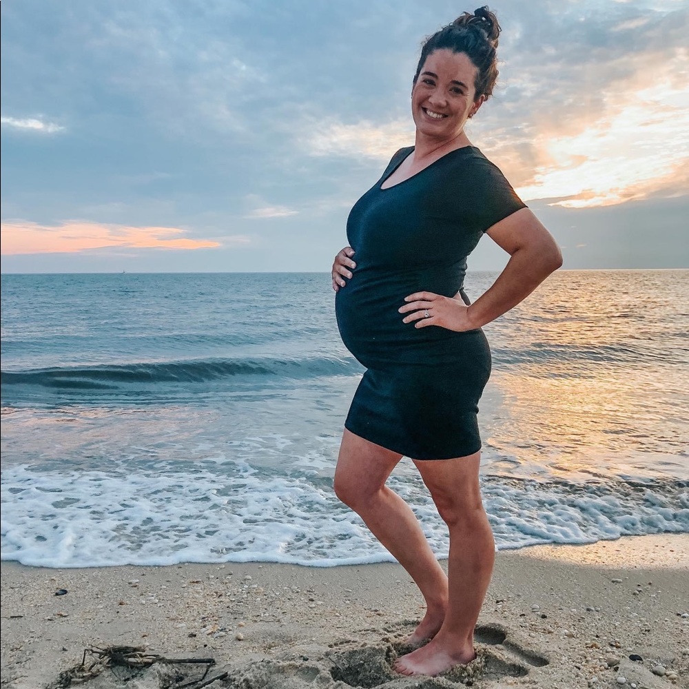 PinkBlush short sleeve fitted maternity dress